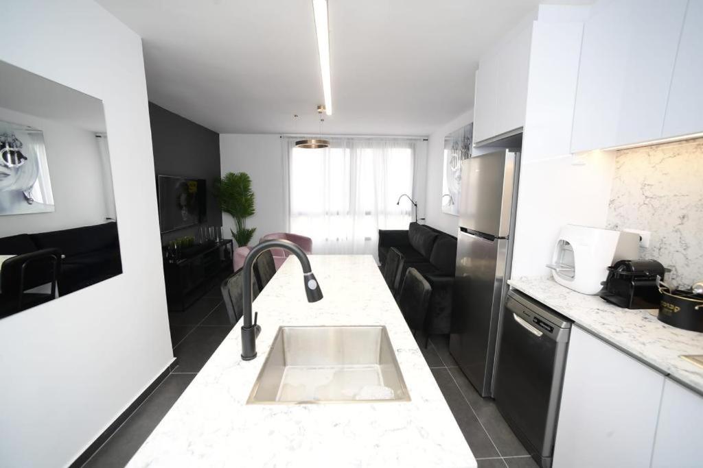Z-32 Luxury Boutique Apartment Ejlat Exteriér fotografie
